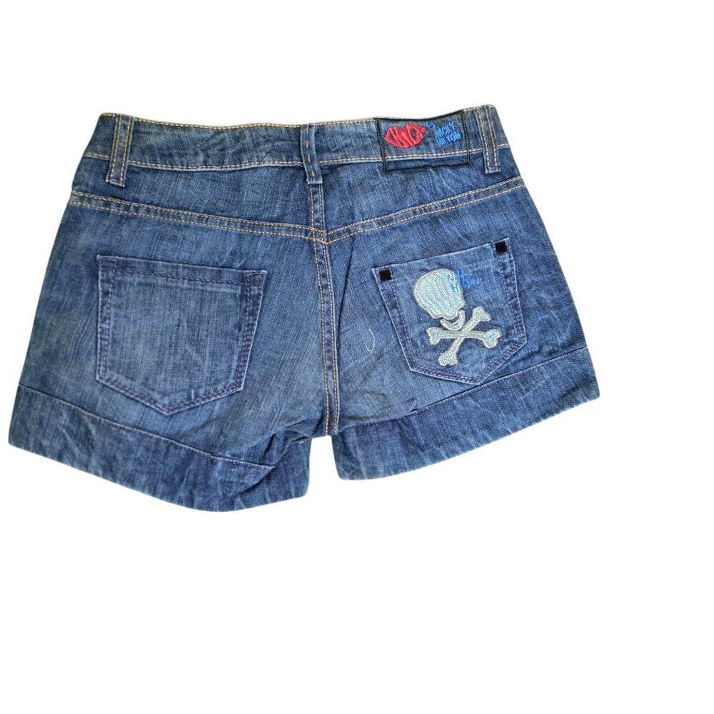 Chick by Nicky Hilton Skull Design Distressed Denim Short Womens Size 24 Blue